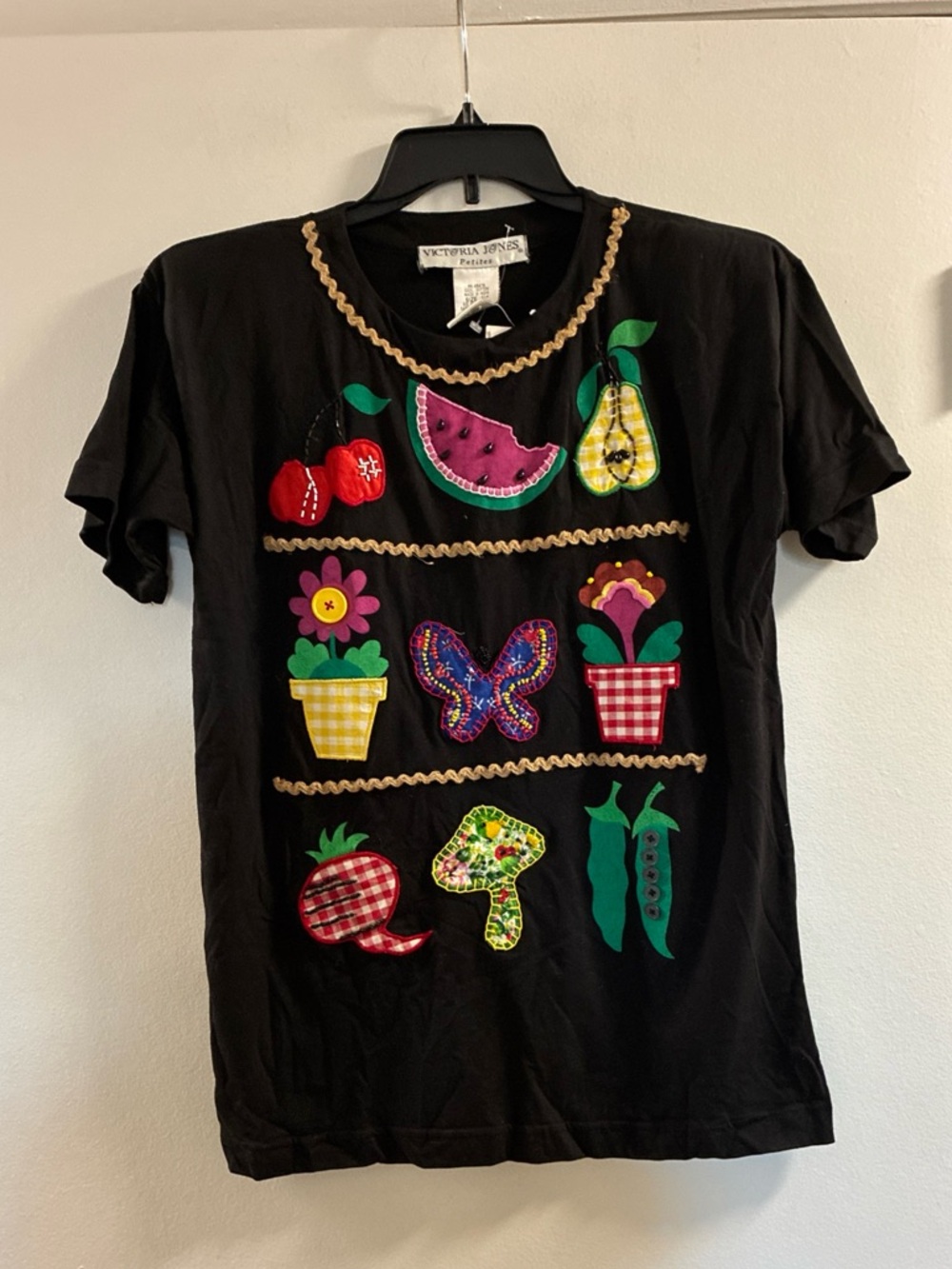 Victoria Jones Black Appliqué Fruit & Garden T‑Shirt
